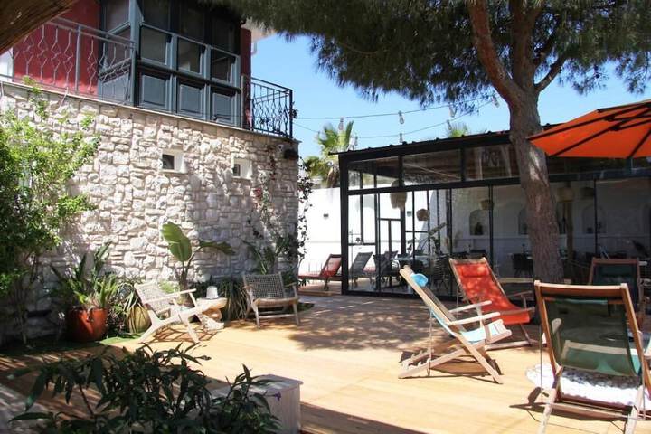 Terrace/Patio 16 of 17