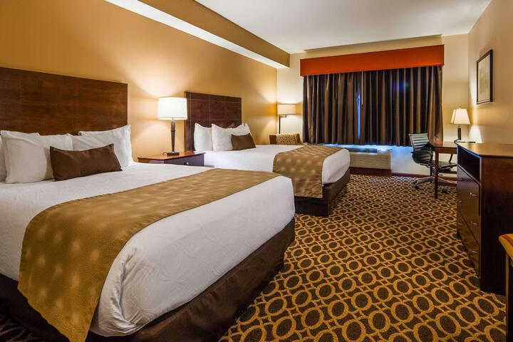 2 Queen Beds Introm Busns High Speed Iron Continental Breakfast (1 of 11)