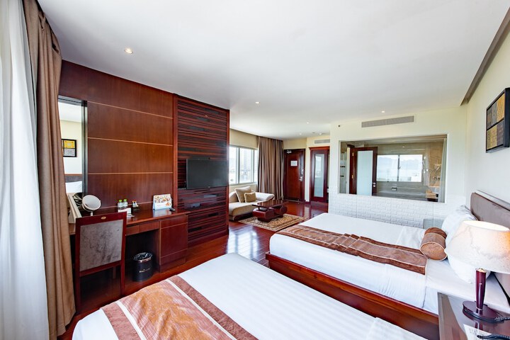 Room 21 of 72