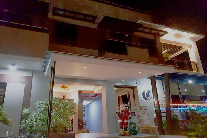 City Style Hotel