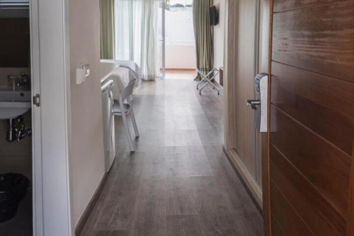 Photo 7