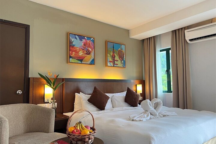 Room 7 of 27