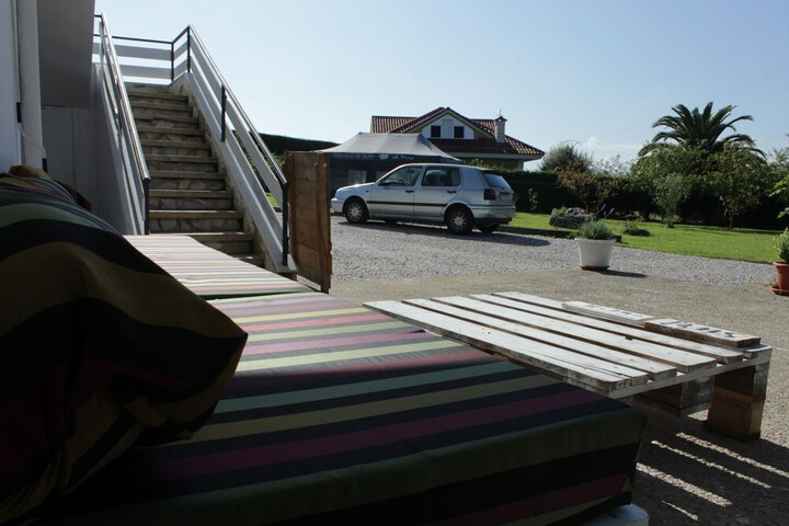 Exterior of HOSTEL EL PICO DE SANTILLANA