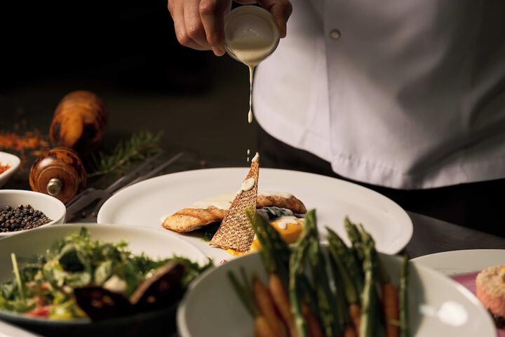 Dining 53 of 114