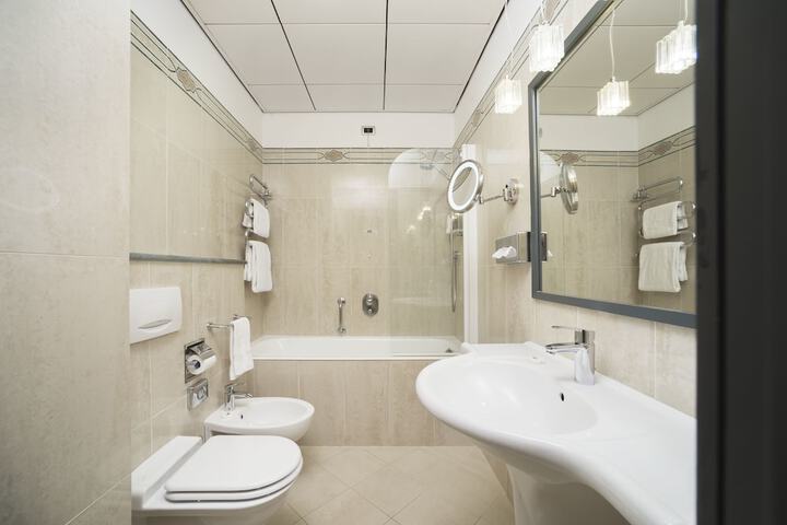 Bath Photo