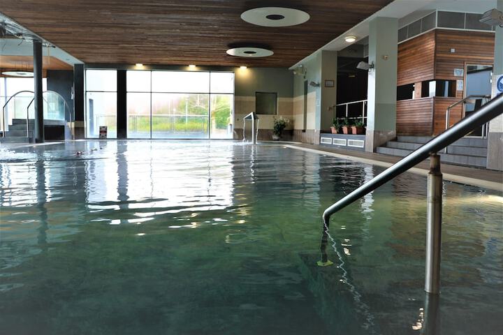 Hotel Pool