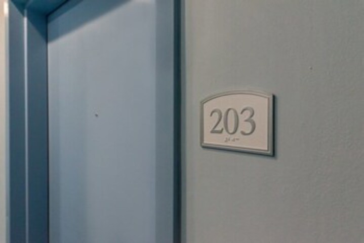Room 24 of 27