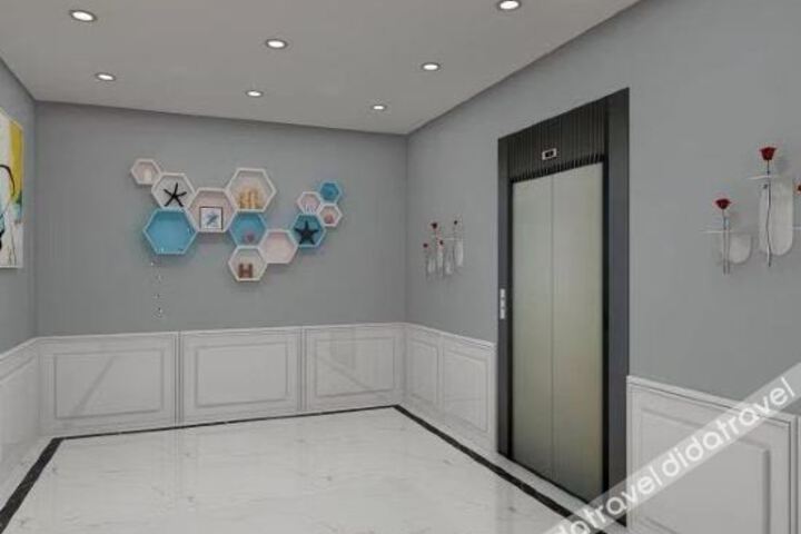 Hotel Interior 13 of 27