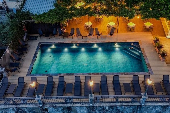 Hotel 26 of 27