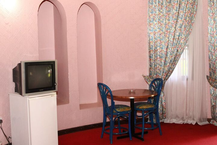 Room 20 of 80