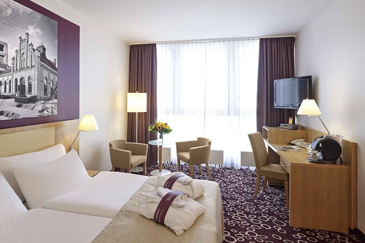 Room 5 of 21