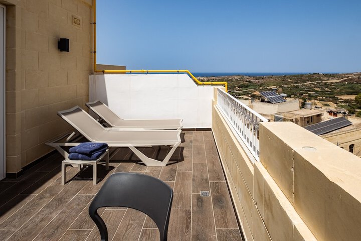 Terrace/Patio 114 of 117