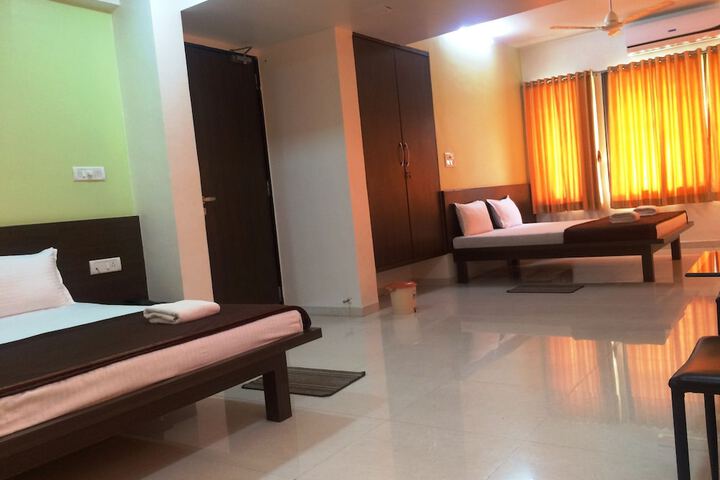 Room 15 of 53