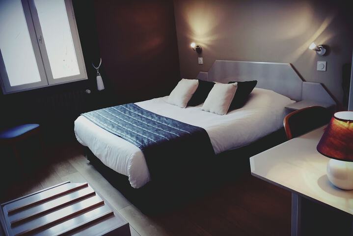 Room 6 of 41
