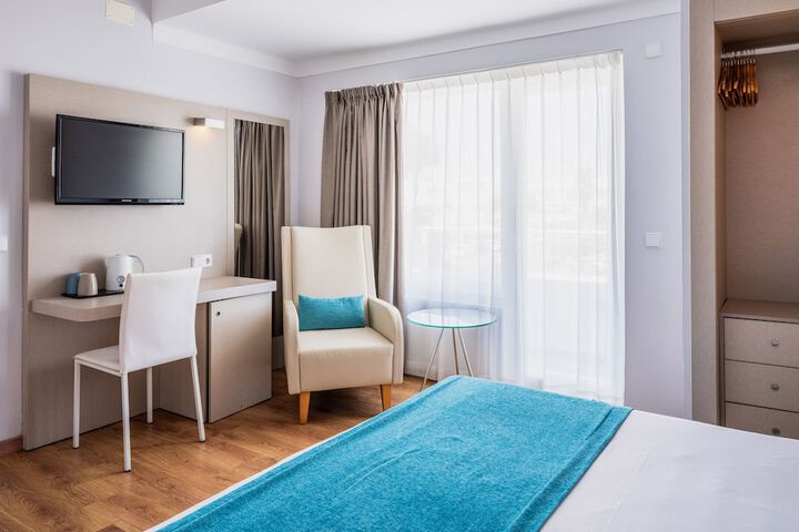 Room 4 of 45