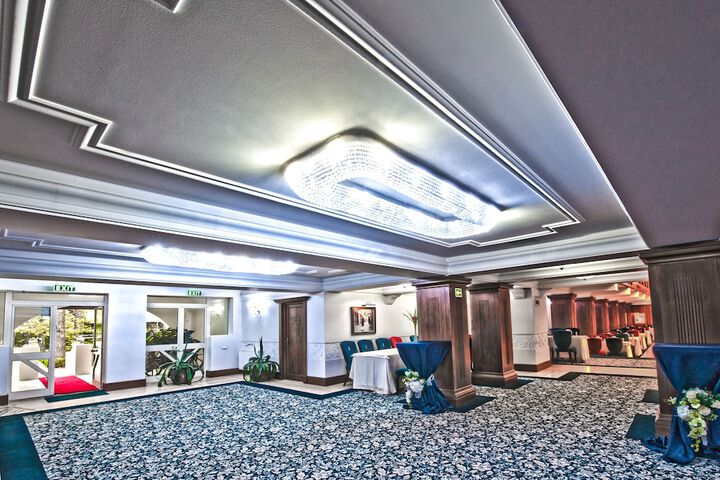 Hotel 2 of 70