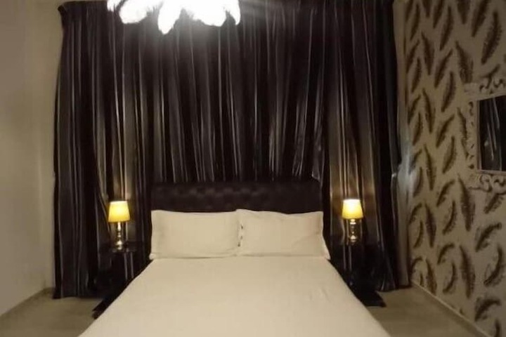 Room 49 of 97