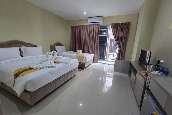 Room 6 of 41