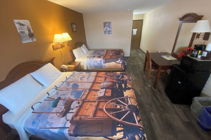 Room 26 of 106
