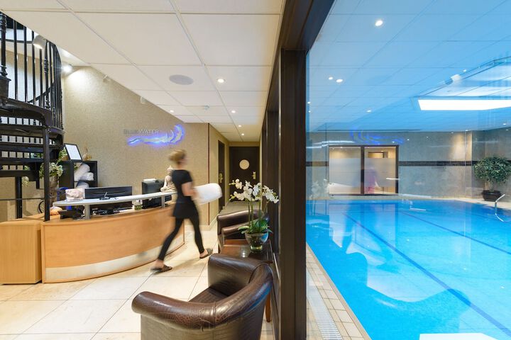 Pool 18 of 42