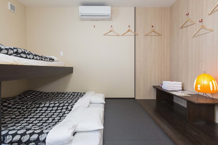 Room 25 of 81