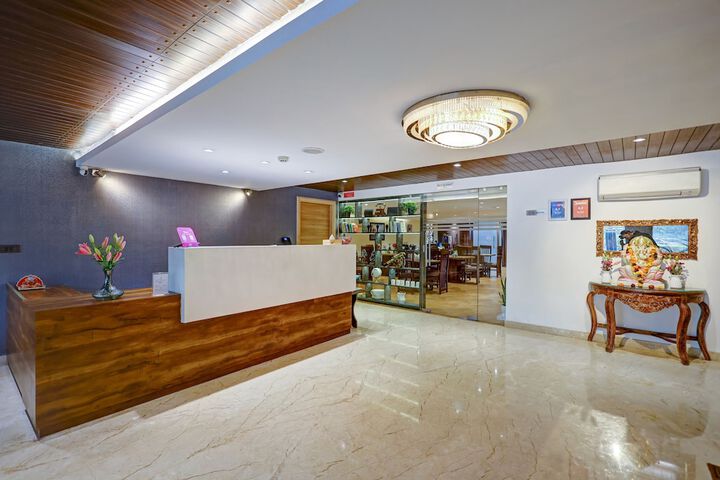 Hotel Interior 7 of 18