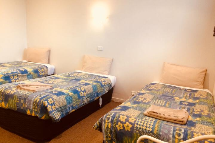 Room 8 of 64