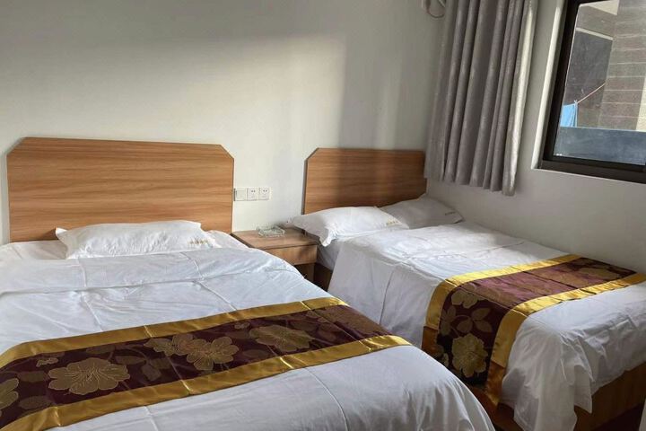 Xiongqi Hotel