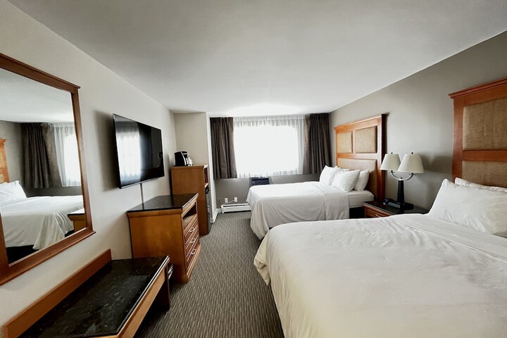 Room 9 of 38