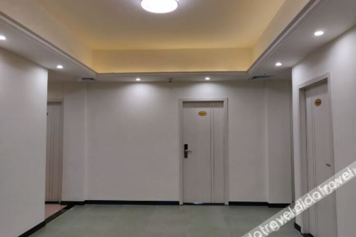 Hotel Interior 10 of 19