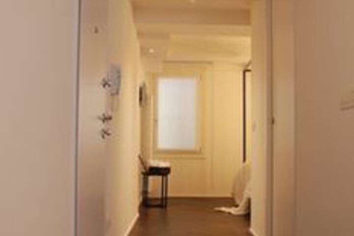 Ballroom/Hall 20 of 27