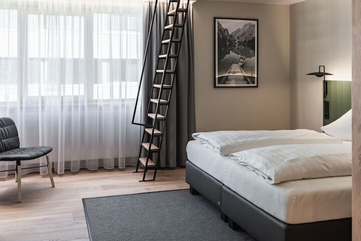 Room 15 of 70