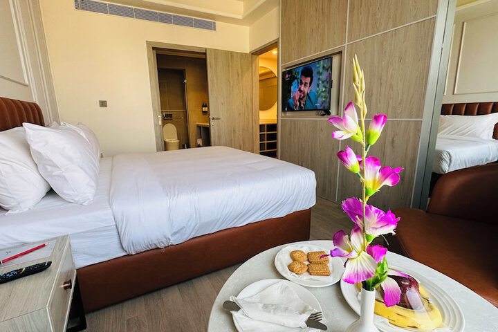 Room 40 of 129