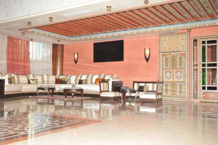 Hotel Interior 4 of 23