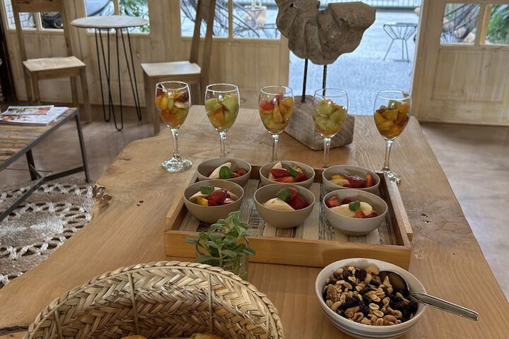Breakfast/Coffee Service 15 of 16