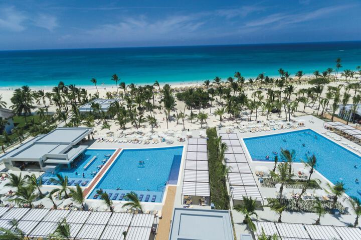 Exterior of Hotel Riu Republica - Adults only - All Inclusive