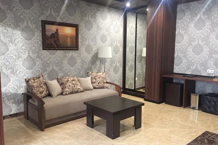 Room 20 of 42