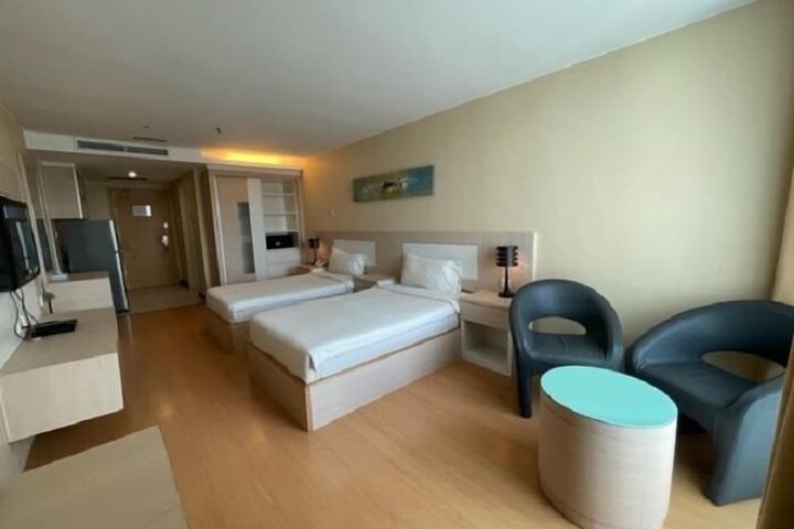 Room 13 of 56