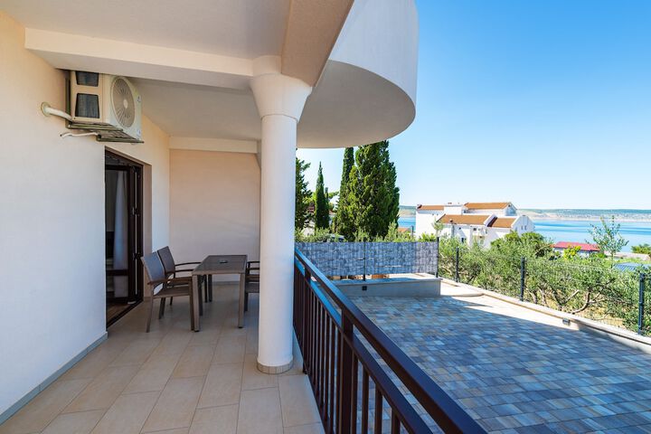 Terrace/Patio 46 of 137
