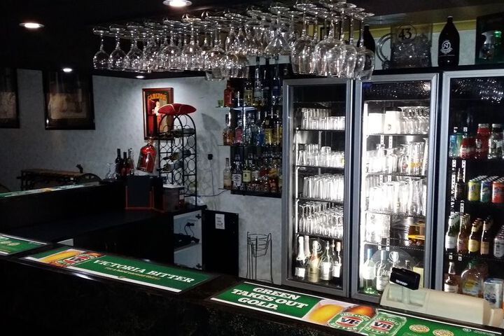 Lounge 13 of 29