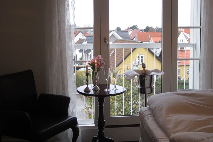 Room 22 of 50