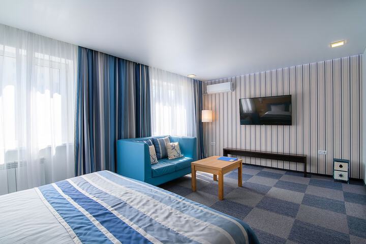 Room 22 of 142