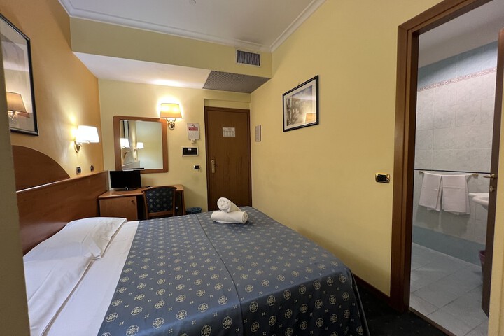 Suite Room