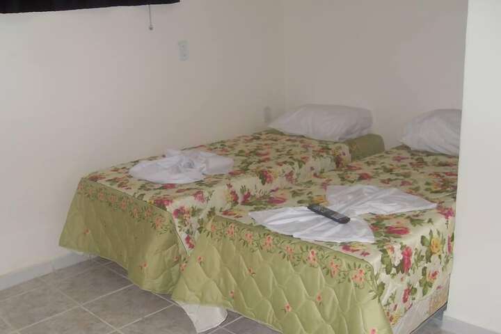 Room 12 of 19