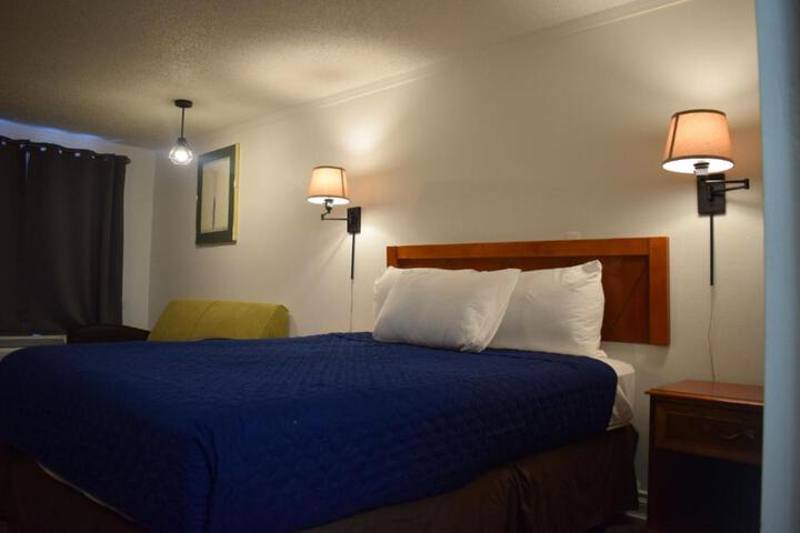 Double Bed (2 of 5)