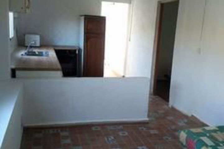 Room 16 of 27