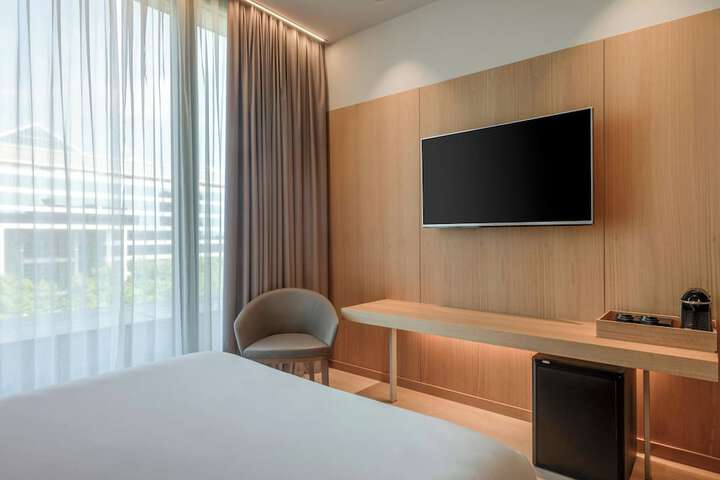 Room 50 of 124