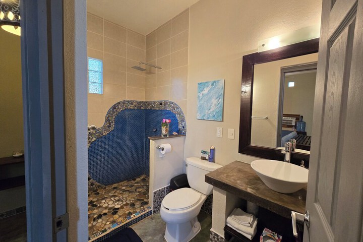 Room 41 of 229