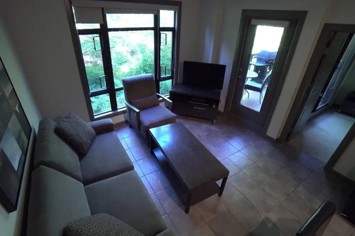 Room 3 of 21
