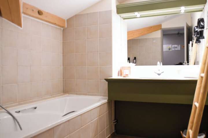 Room 35 of 57